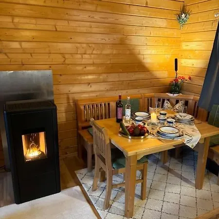 Cozy I Blockhuette Im Nationalpark I アパート